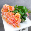 Видео обзор букета Букет розово-персиковых роз (50см)