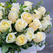 Прекрасное свидание - коробка с белыми розами 3